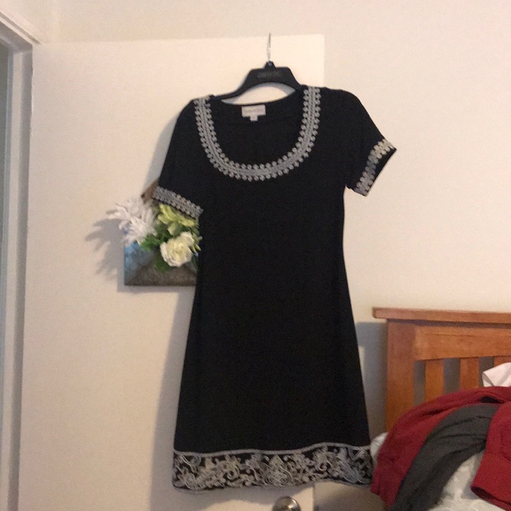 Black dress fabrics is stretchy very comfortable